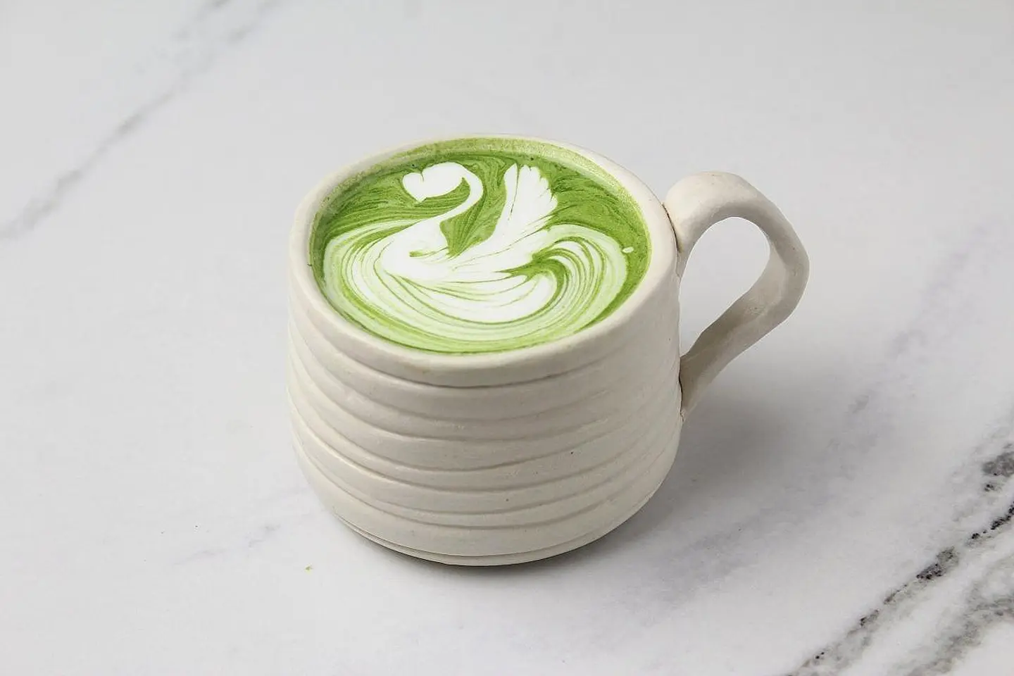 لاتيه بستاشيو لاتيه