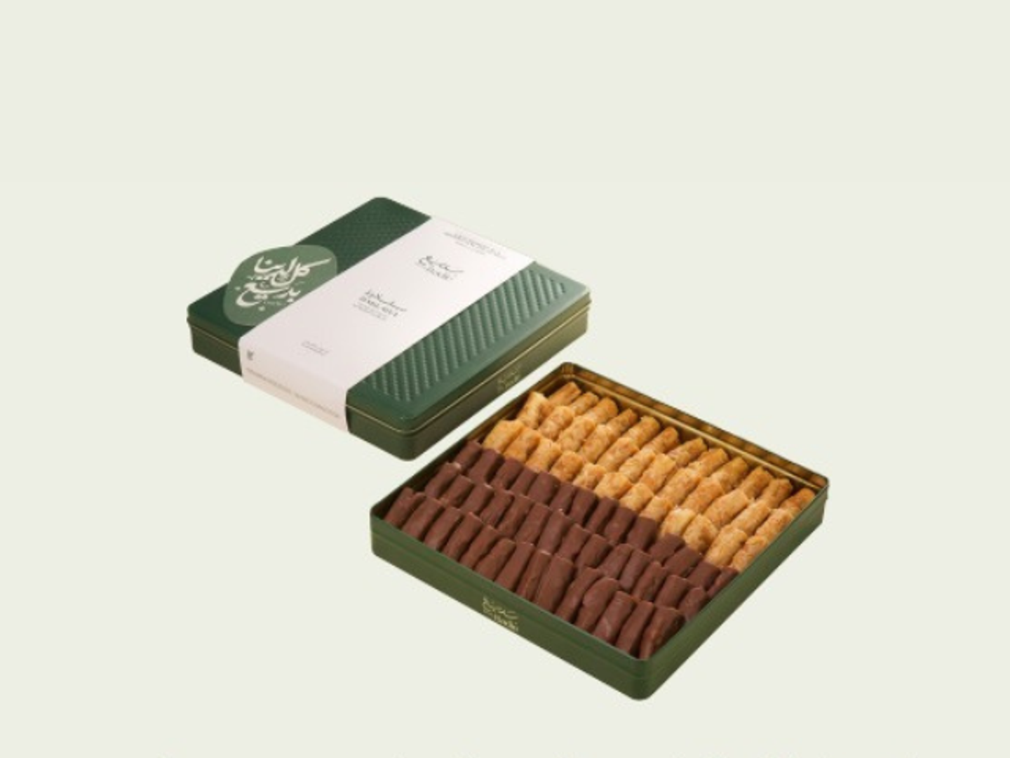 بقلاوة البيكان والشوكلاته حجم كبير