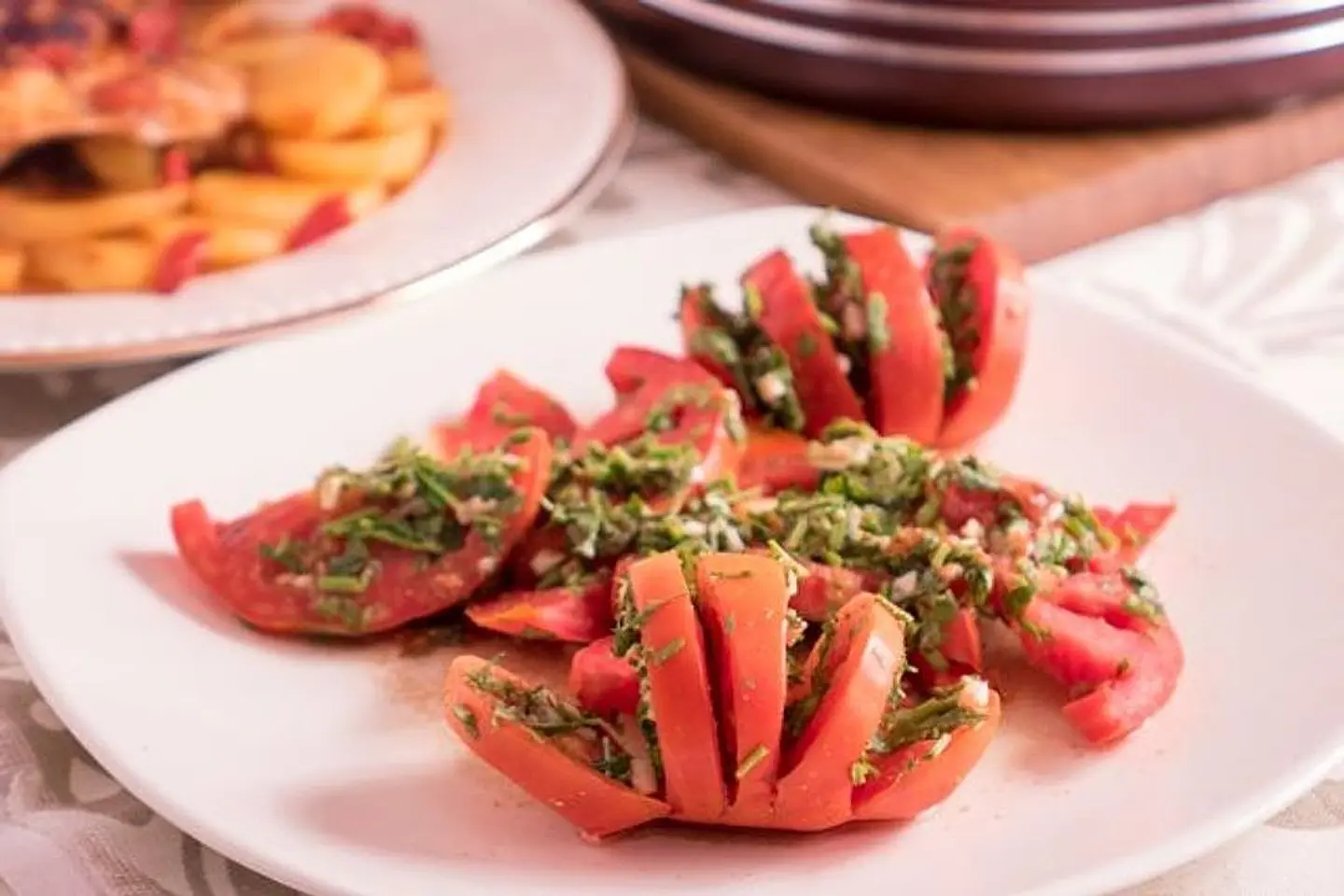 صحن طماطم مخلل