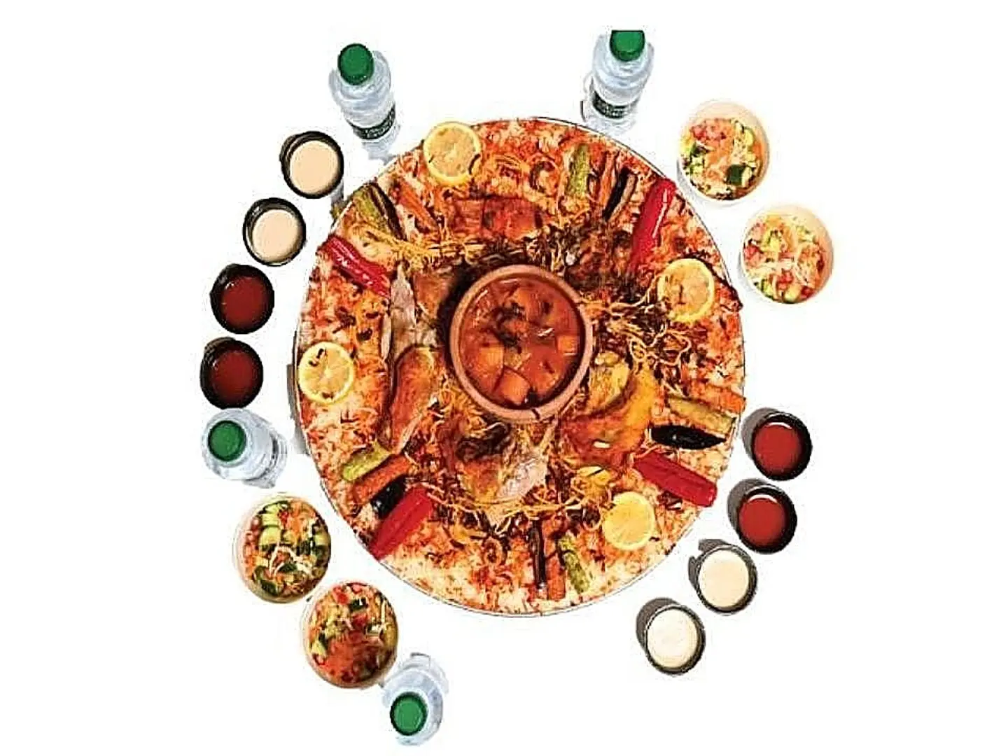 سفرة نفرين حنيذ لحم