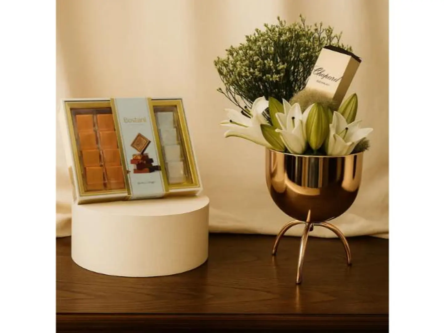 Lily Vase With Chopard Perfume And Bostani Chocolates