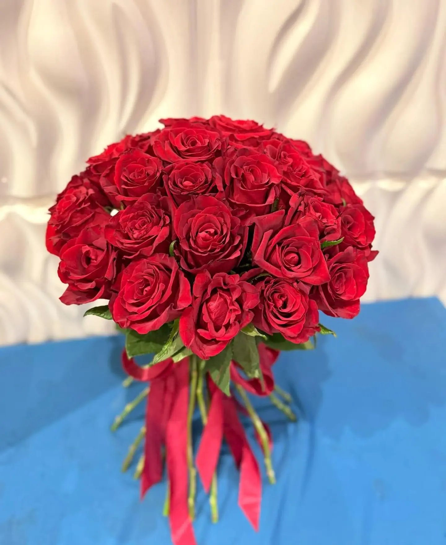 Classic Red Roses Bouquet