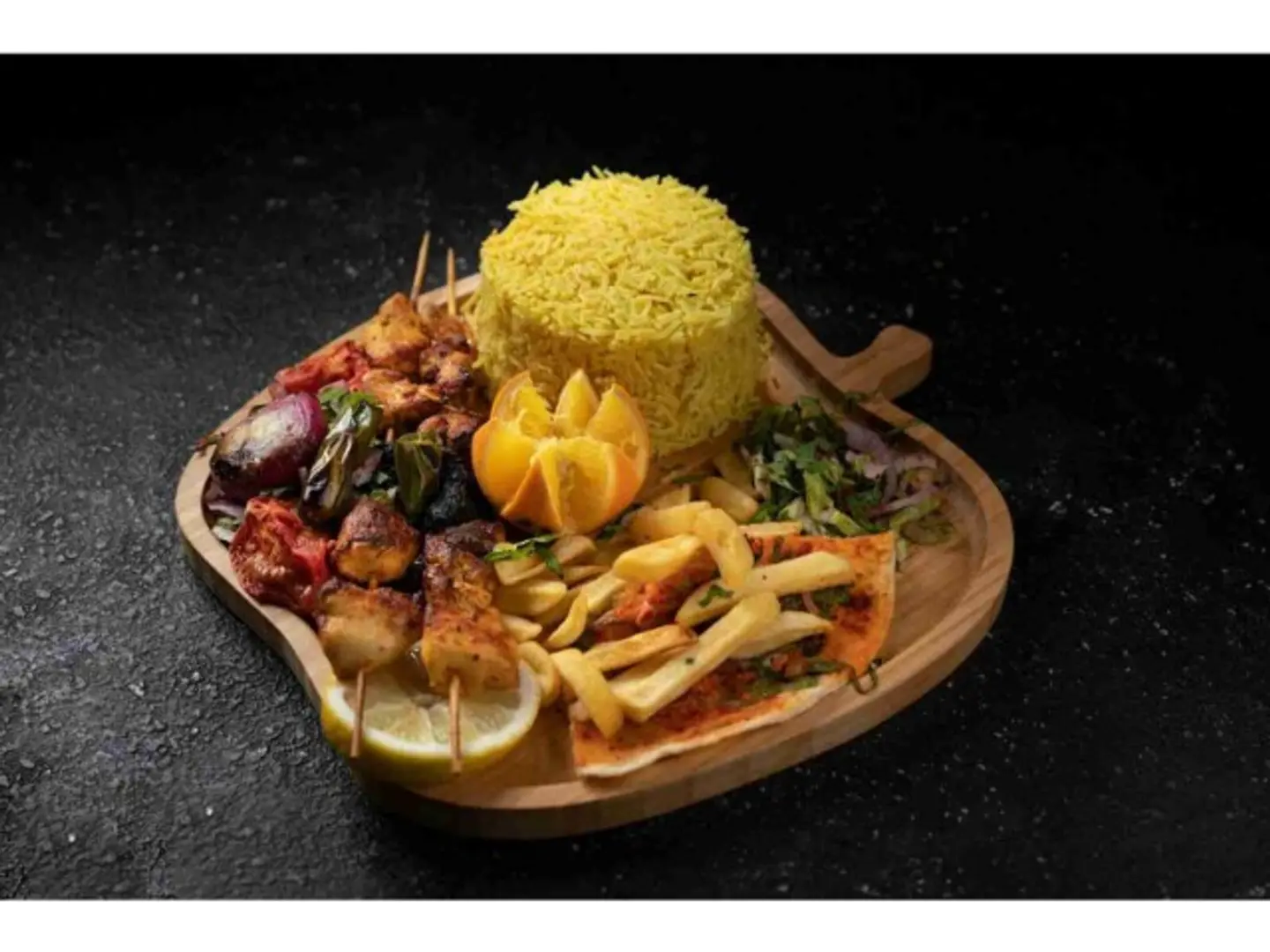 دجاج بالعظم مع ارز - اسيخ مع رز