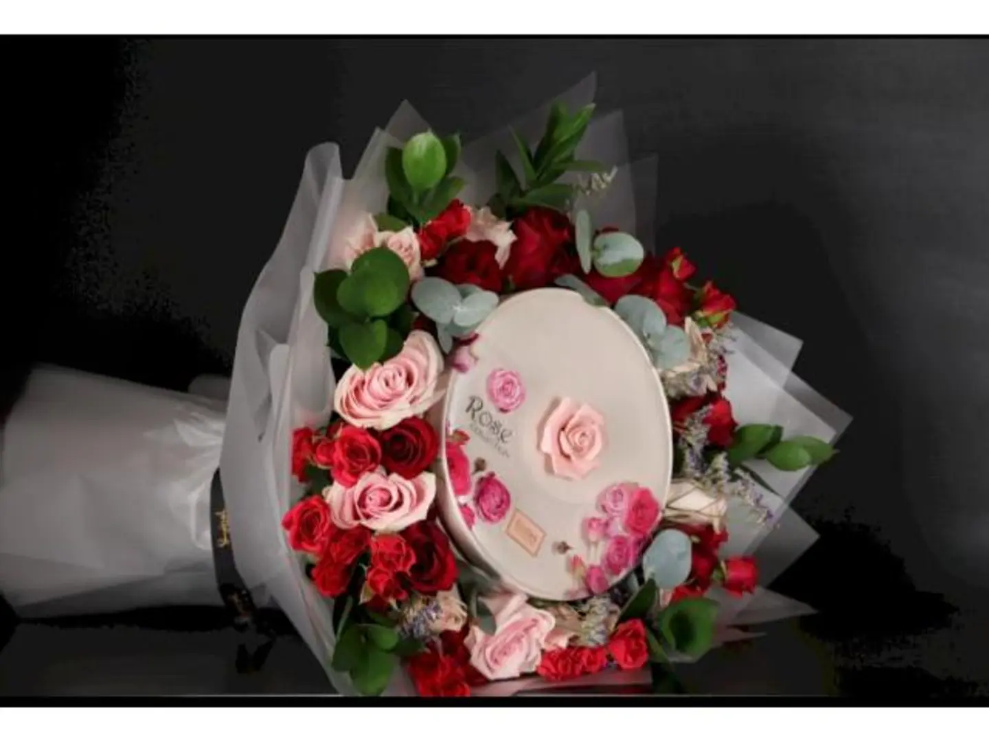 تنسيق الرقة مع شوكلاتة بستاني