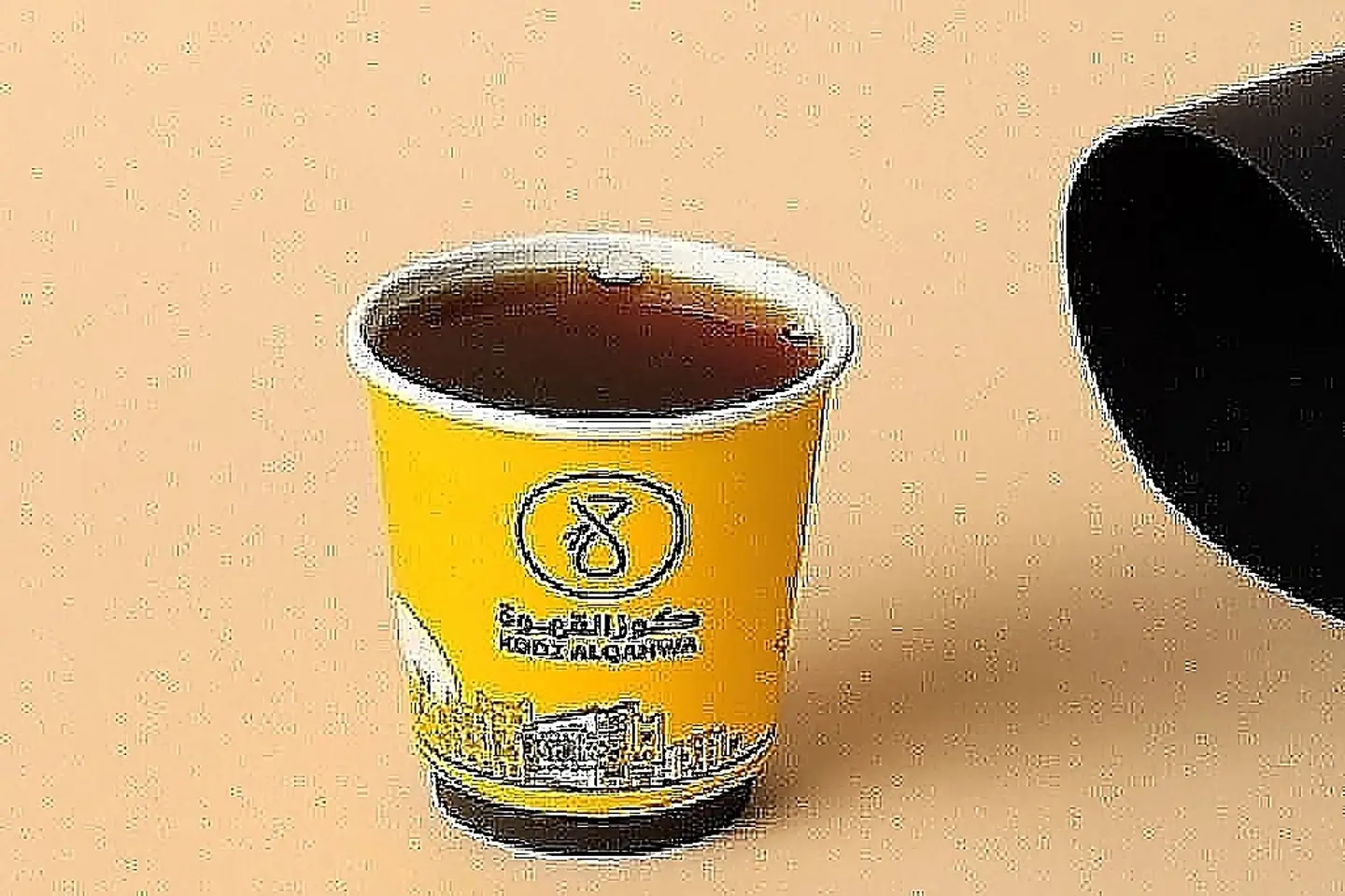 يمني في سكستي حار