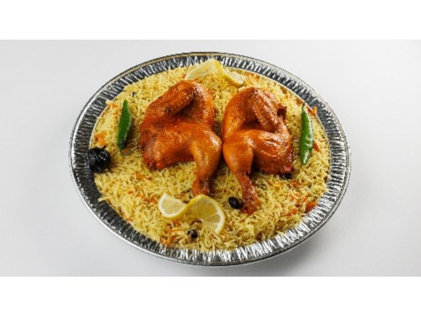 حبة دجاج محمر مع رز بخاري