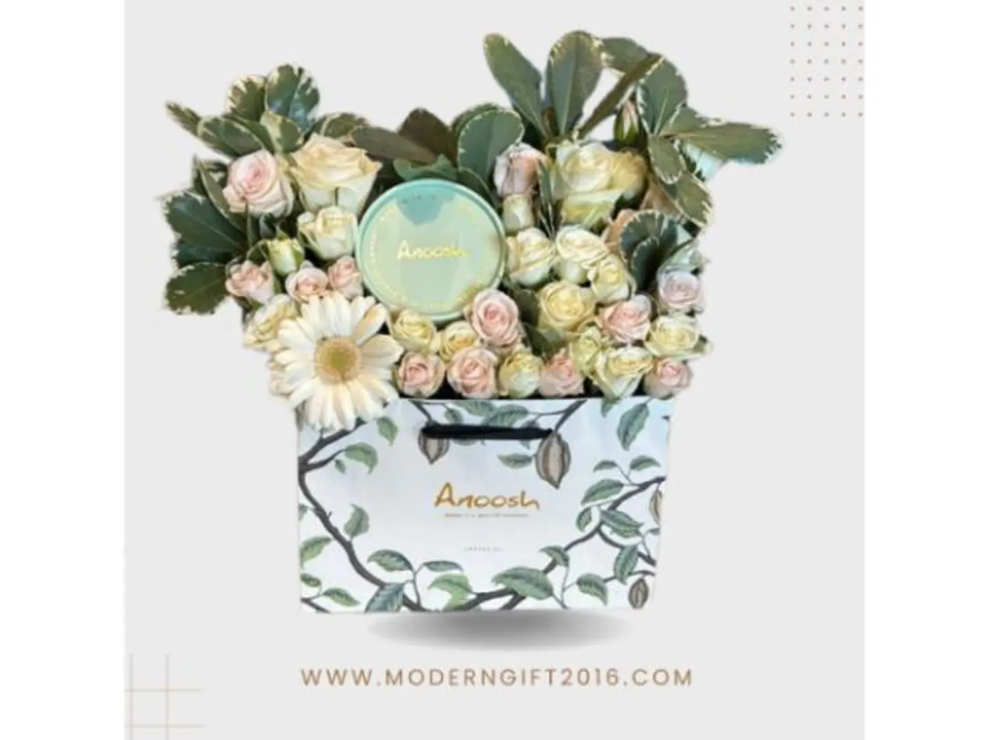 انوش ورد أنت النعيم لقلبي، والعذاب له، فما أمرّك في قلبي وأحلاك