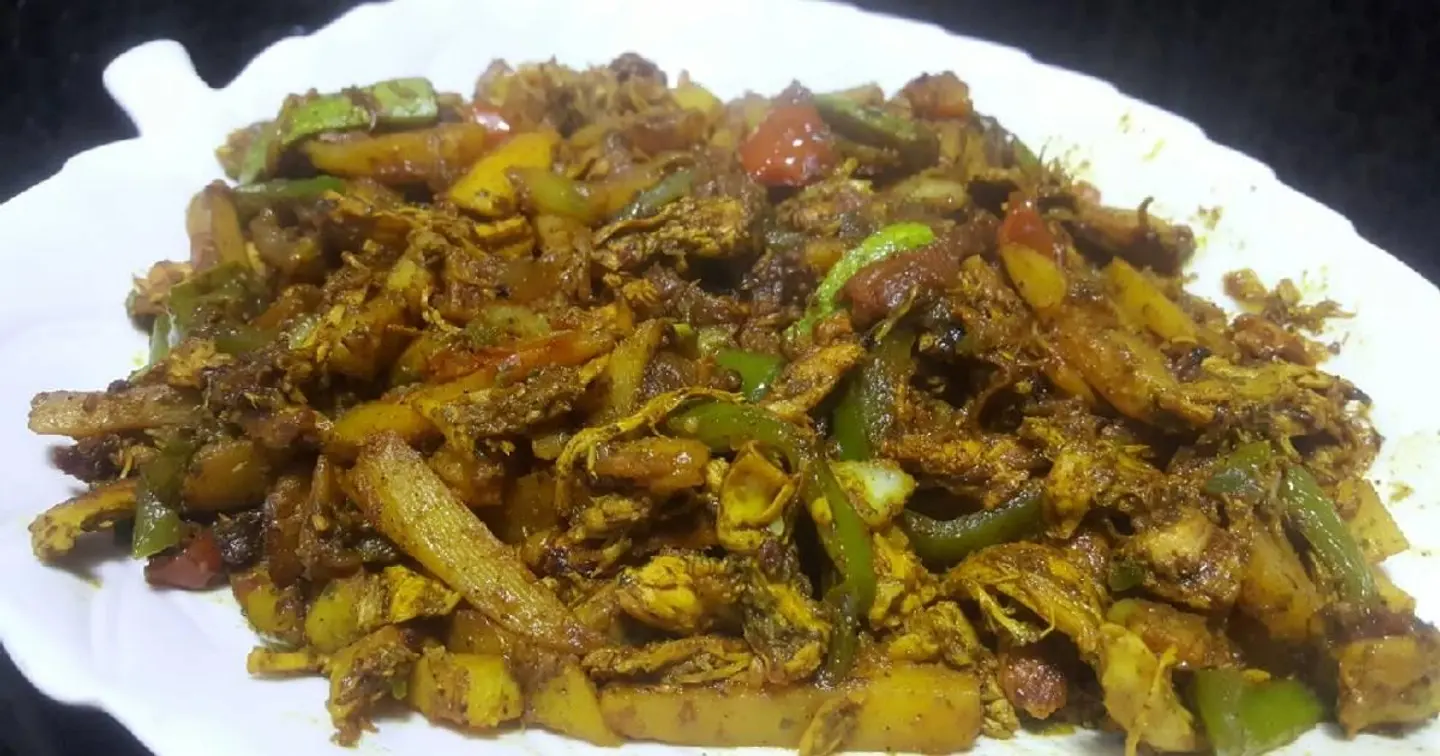 عقدة دجاج بالخضار