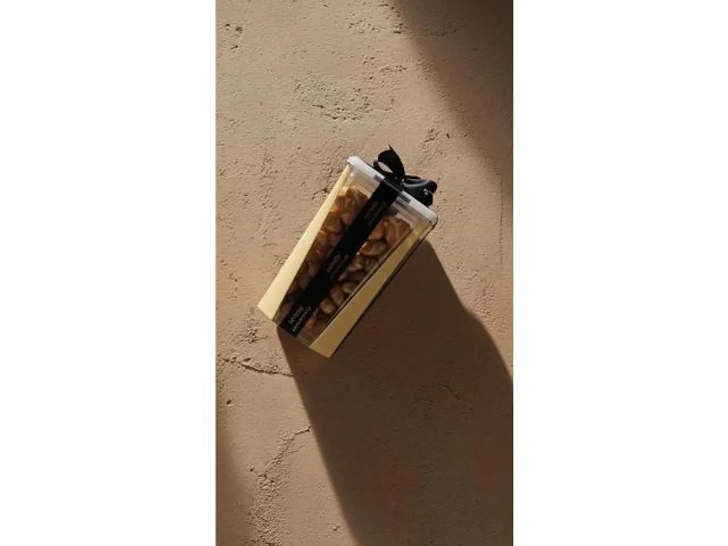 بوكس بيكان كراميل كبير