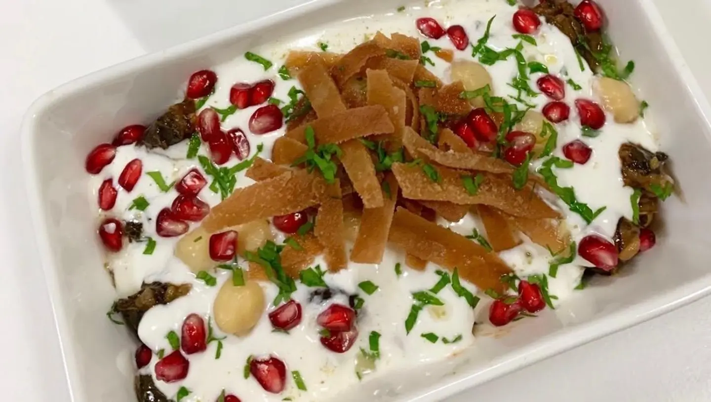 Grape Leaves Fatteh
