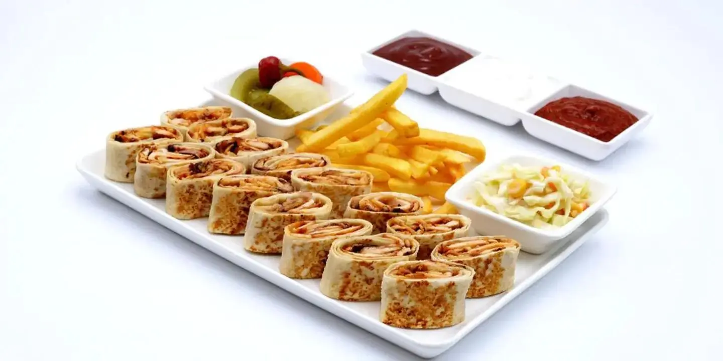 شاورما عربي وسط