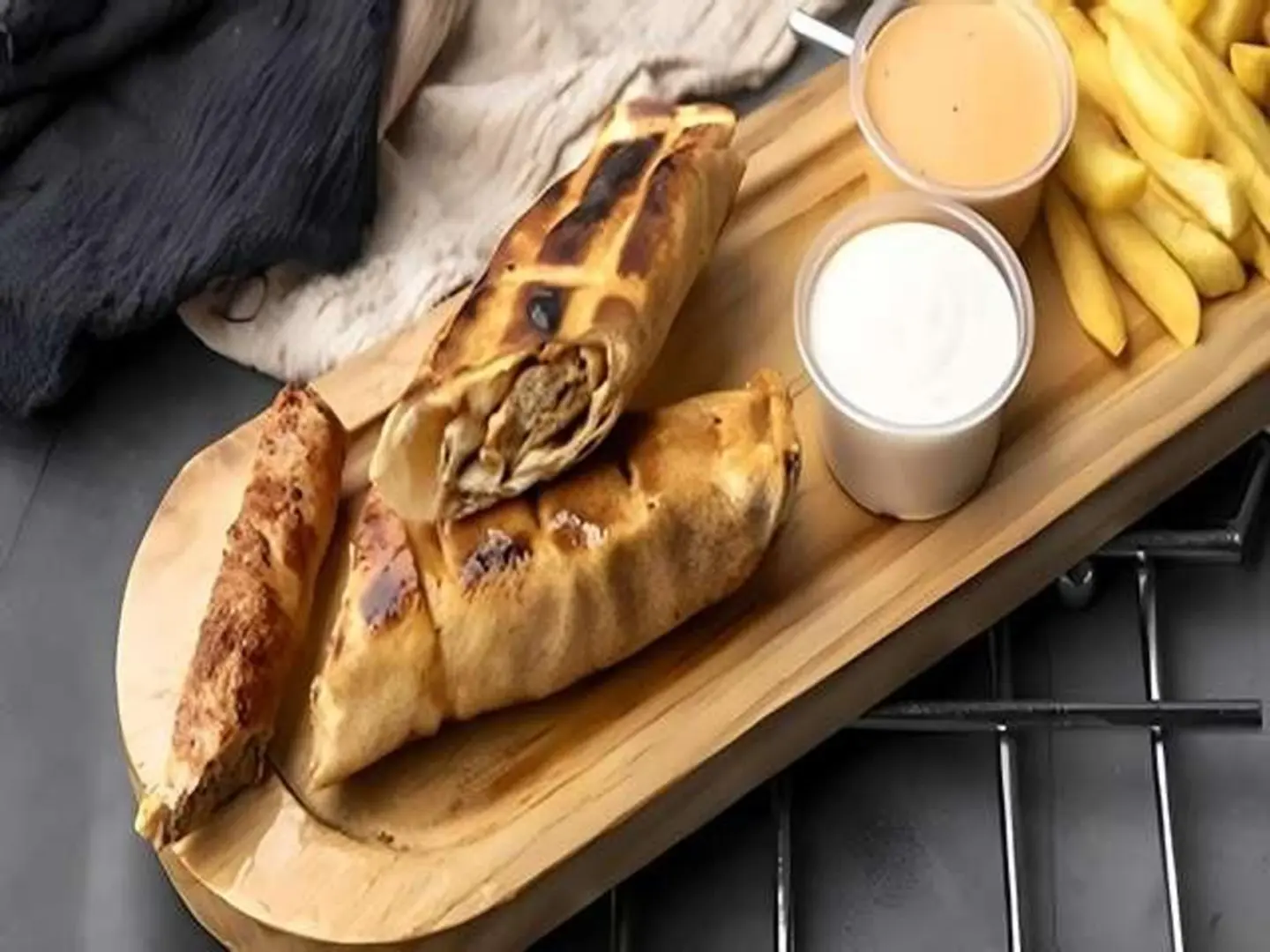 ساندوتش كباب دجاج كلاسيك