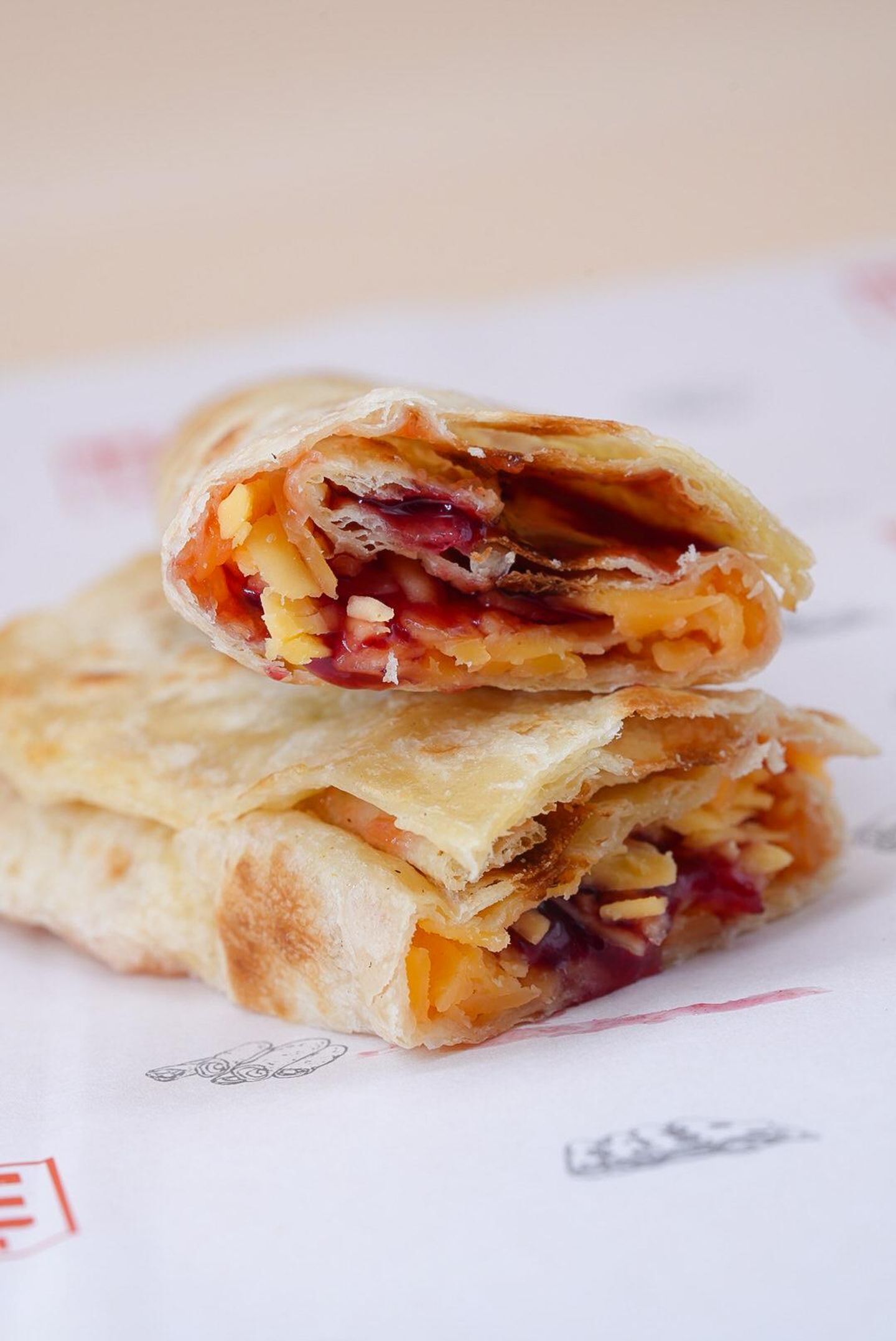 Cheddar Cheese Chapati With Jam