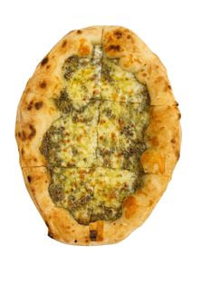 فطيرة زعتر بالموزاريلا