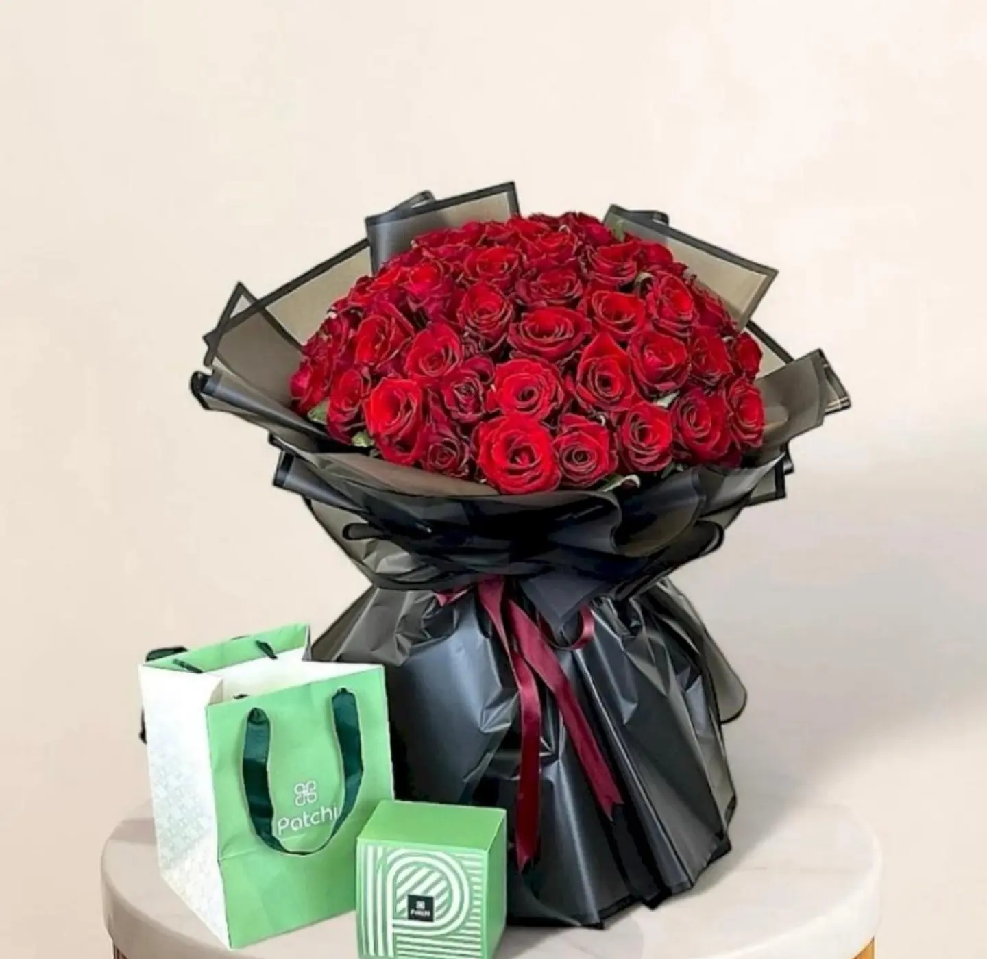 تنسيق ورد مع شوكلاتة باتشي 4