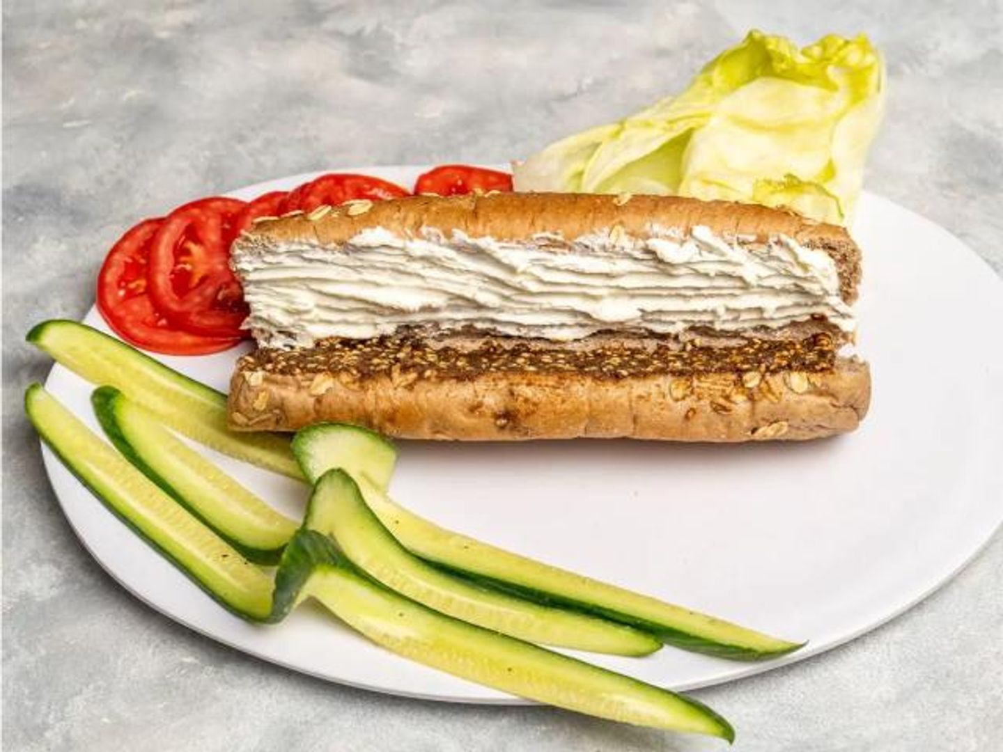 ساندوتش لبنة و زعتر