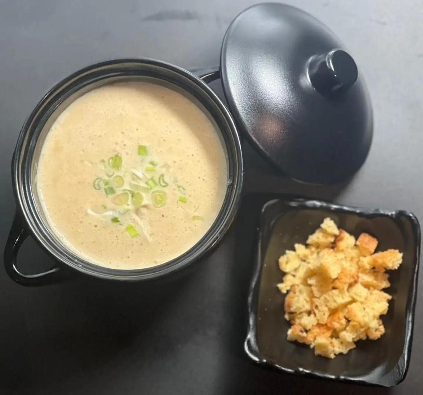 Cream Soup With Mushroom And Chicken