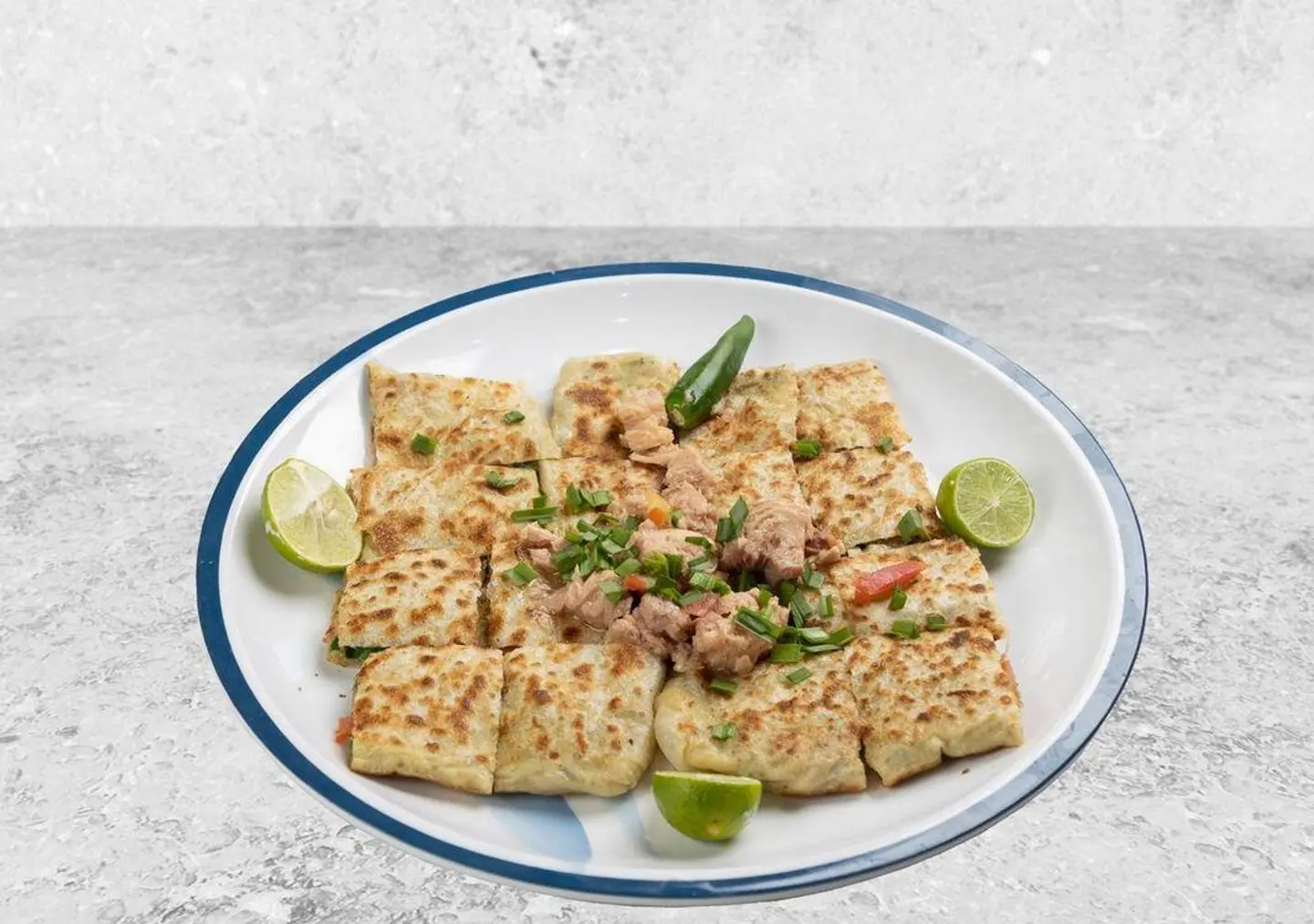 مطبق خضار تونة