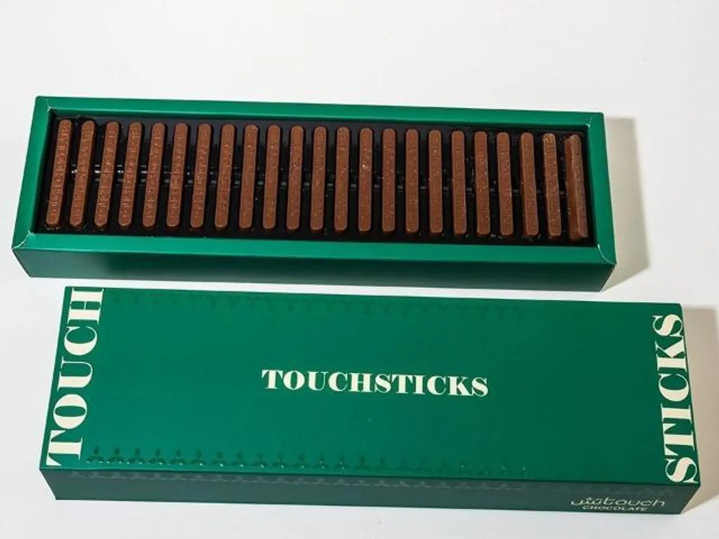 تاتش استيكس كنافه بيستاشو