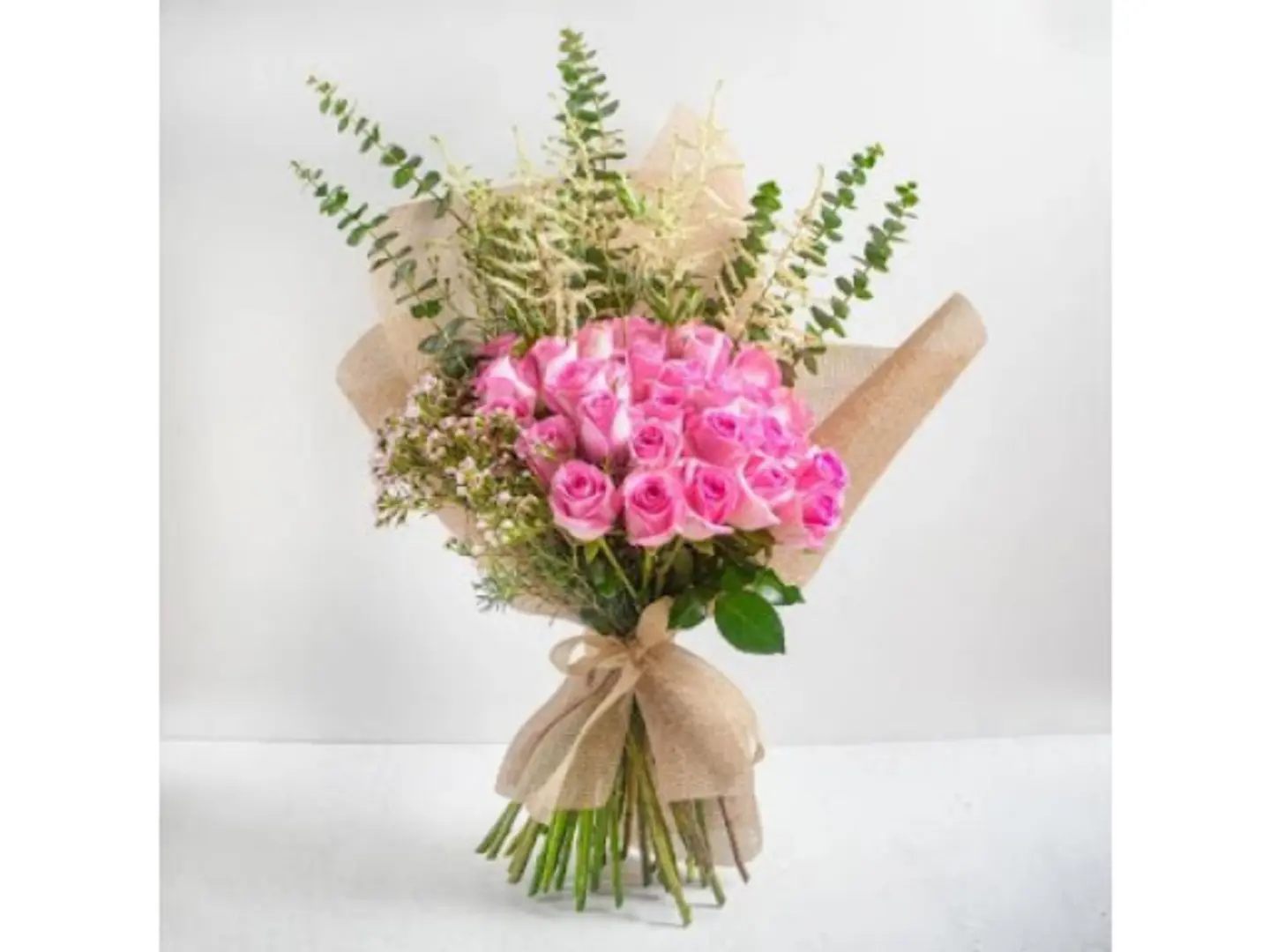 باقة الأوكالبتوس الوردية