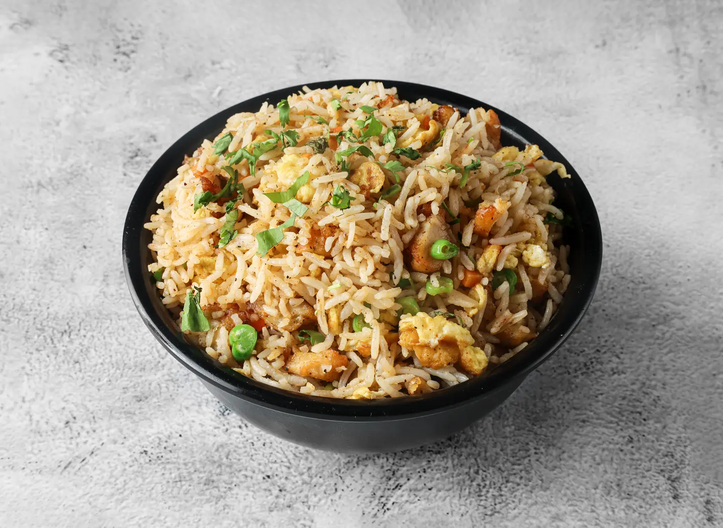 أرز مقلي بالدجاج