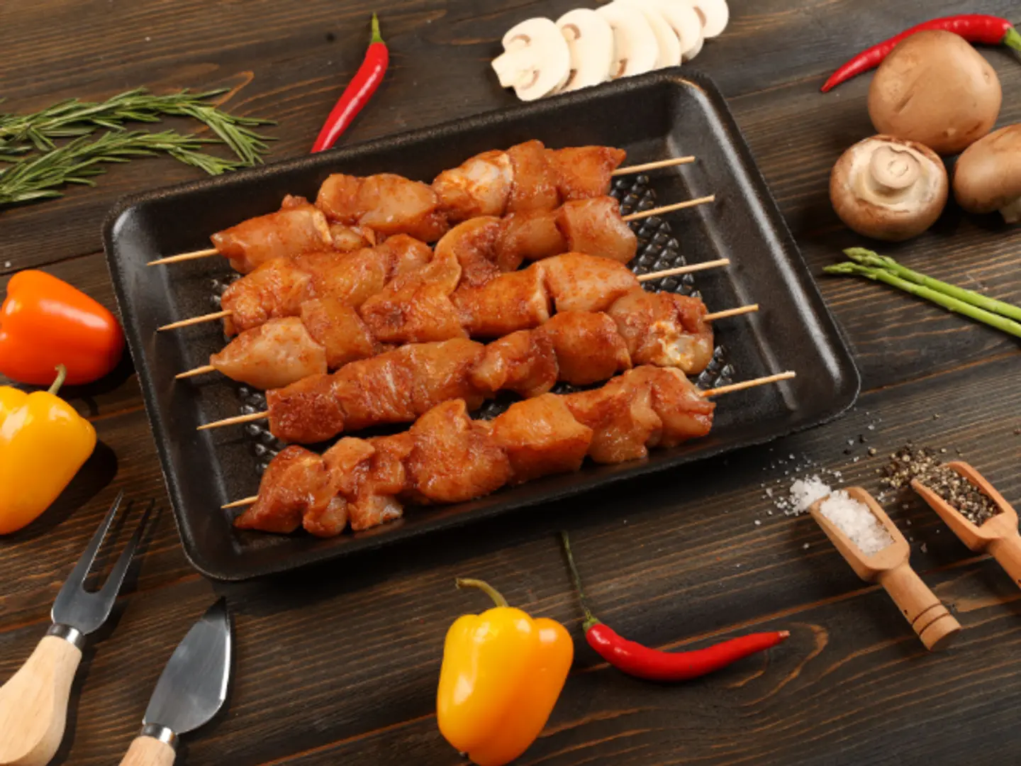 Shish Tawook With Laban And Tomatoes
