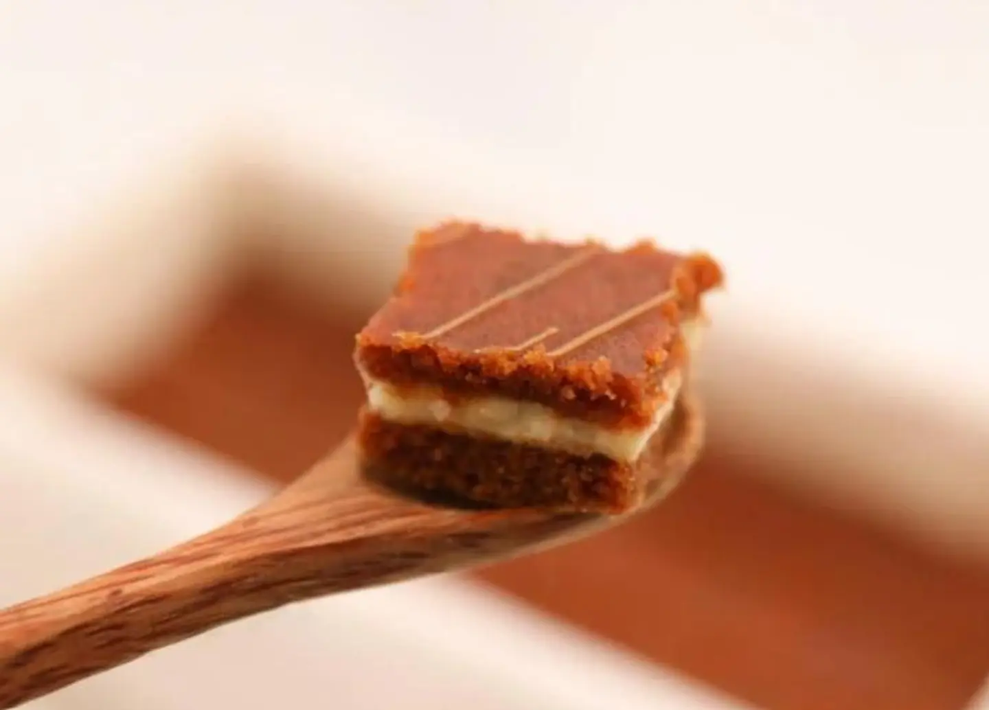 سميد تشوكليت بايتس قطعتين