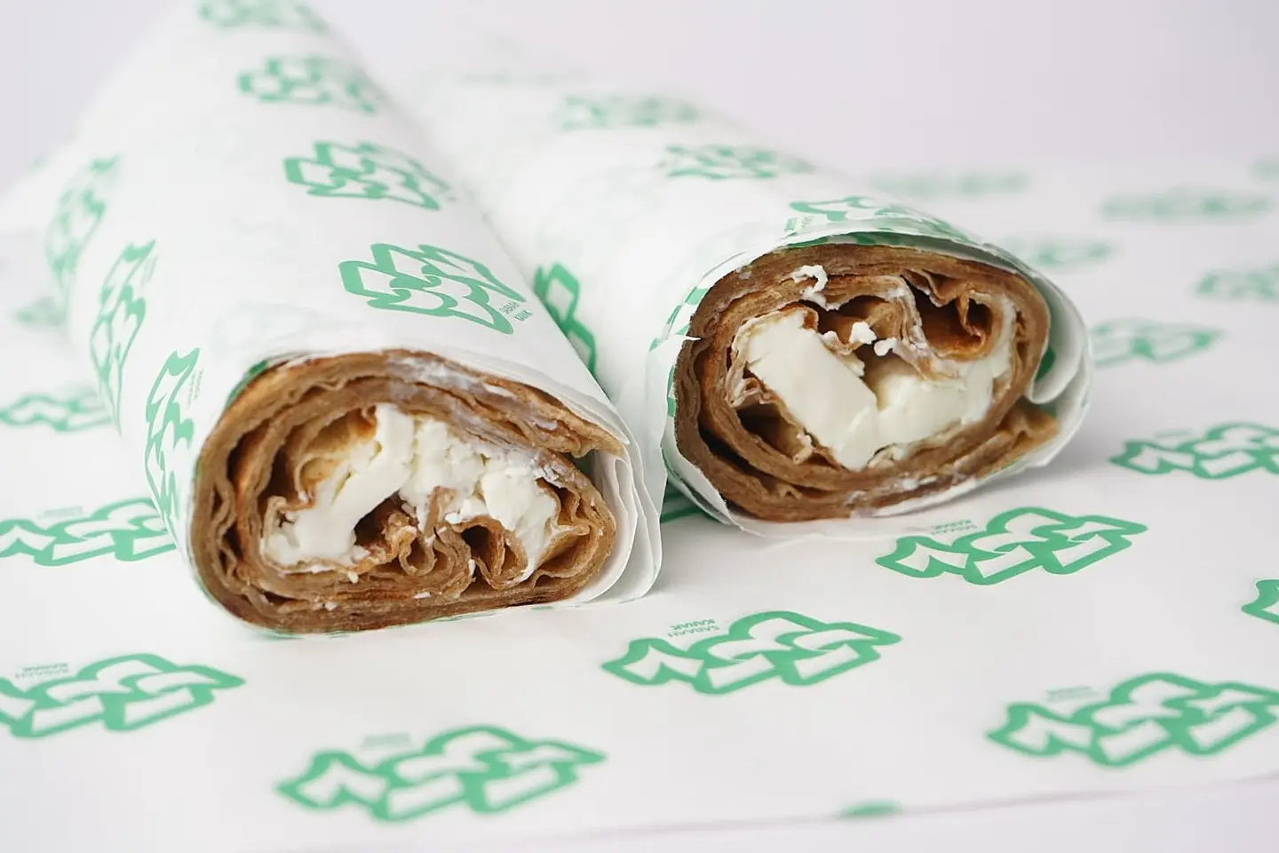 شباتي بيض مسلوق