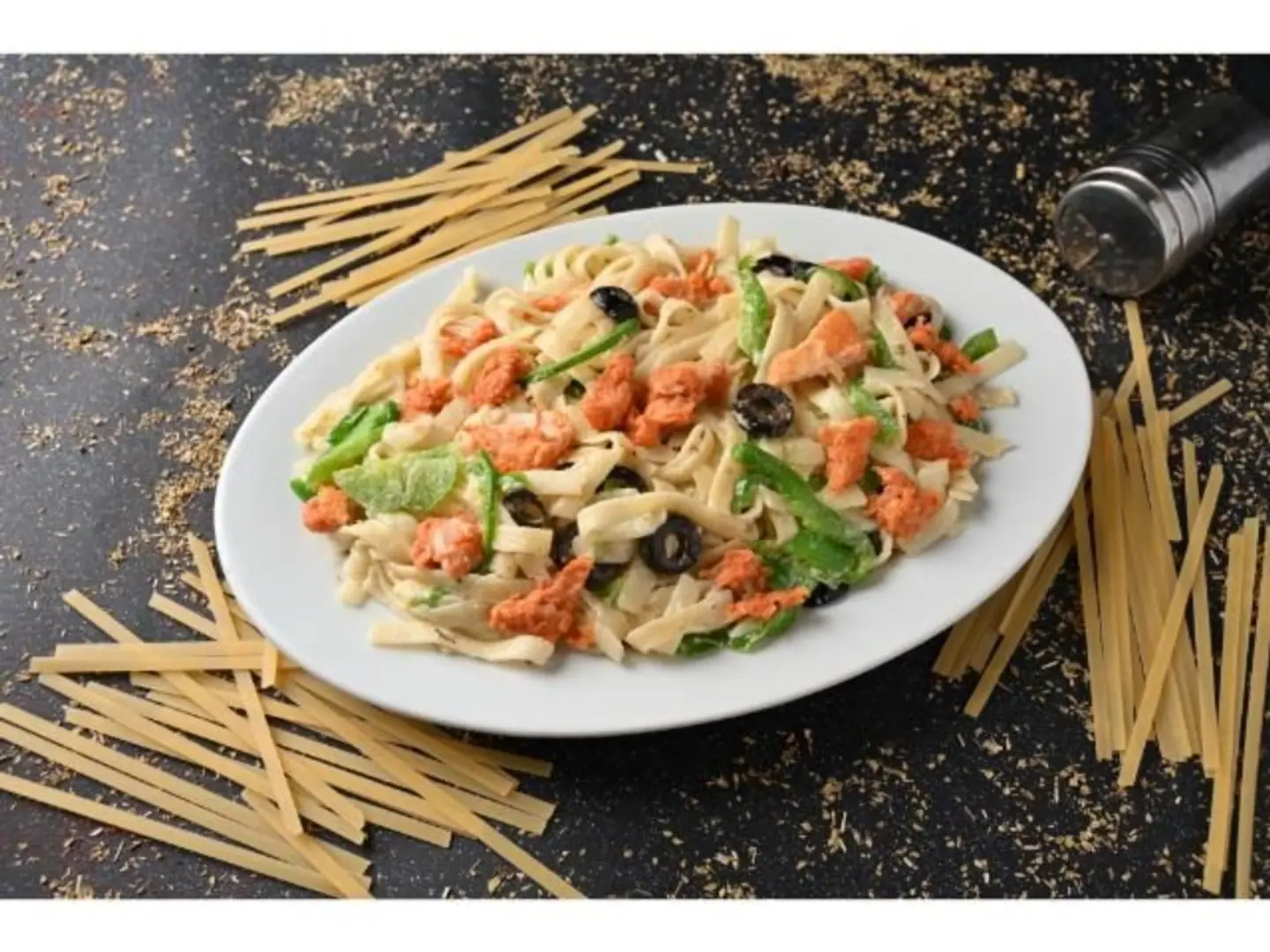 فيتوتشيني دجاج