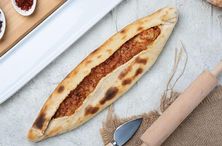 لحم بعجين