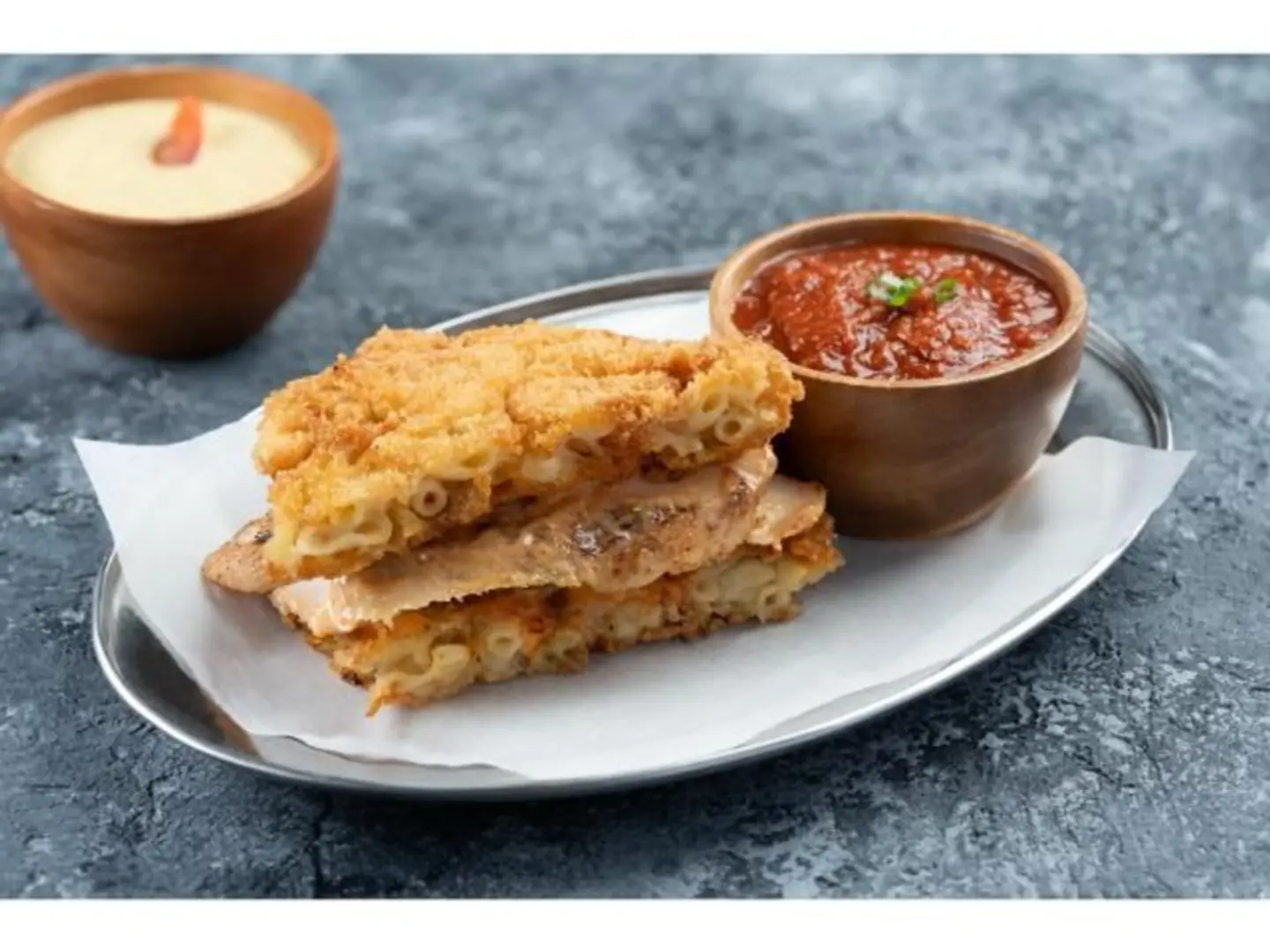 شيكن ماك اند تشيز