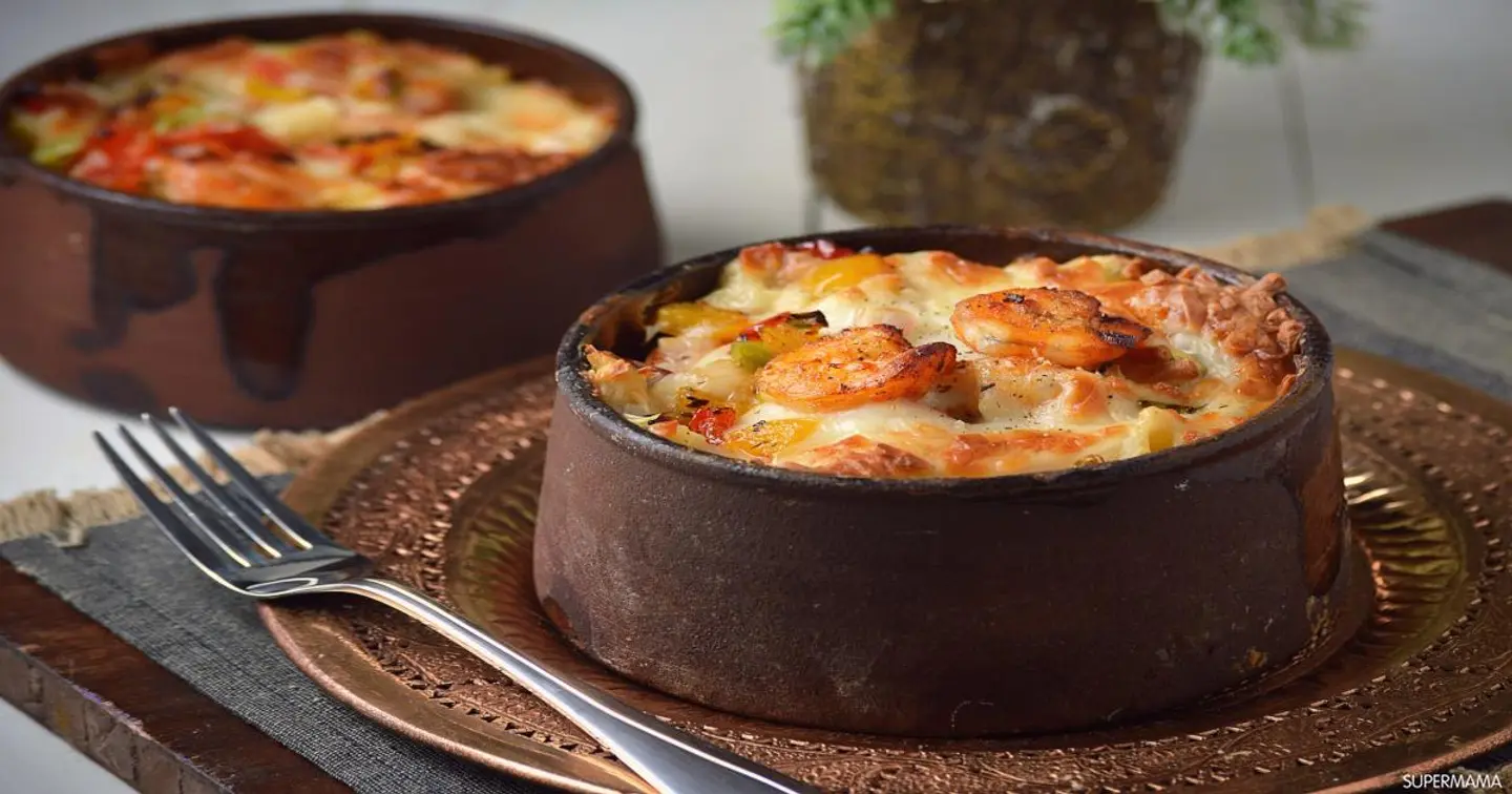 طاجن مكرونة بالجمبري احمر