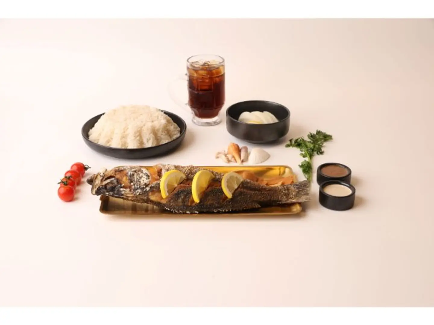 وجبه قاروص - مشوي