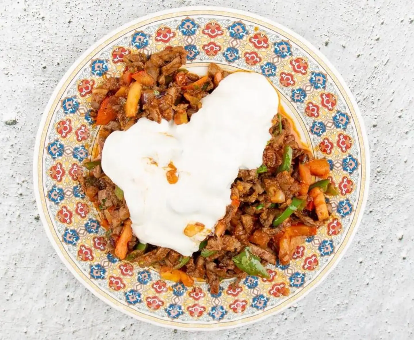 تقاطيع بالجبن