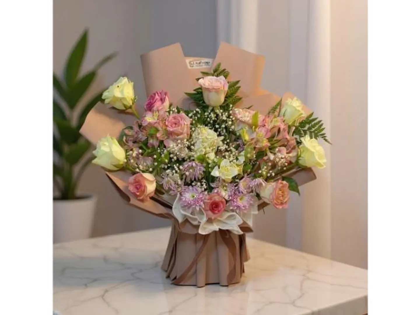 Large Sahoub Garden Bouquet