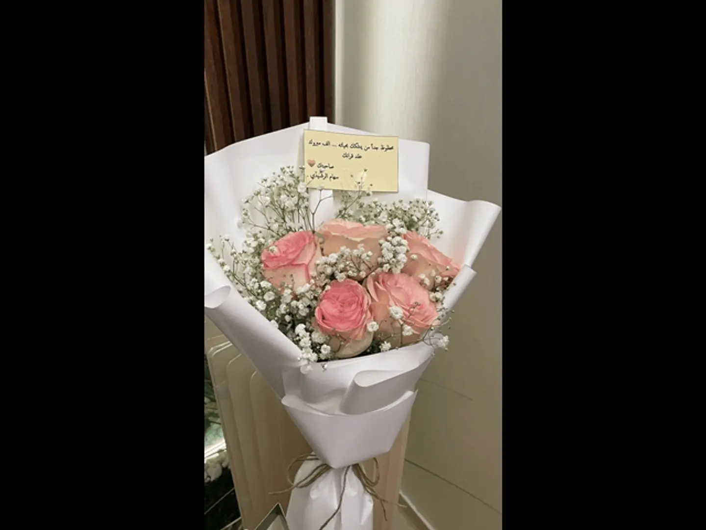A Bouquet Of Pink Roses Fives And Gypsum Philia Branches