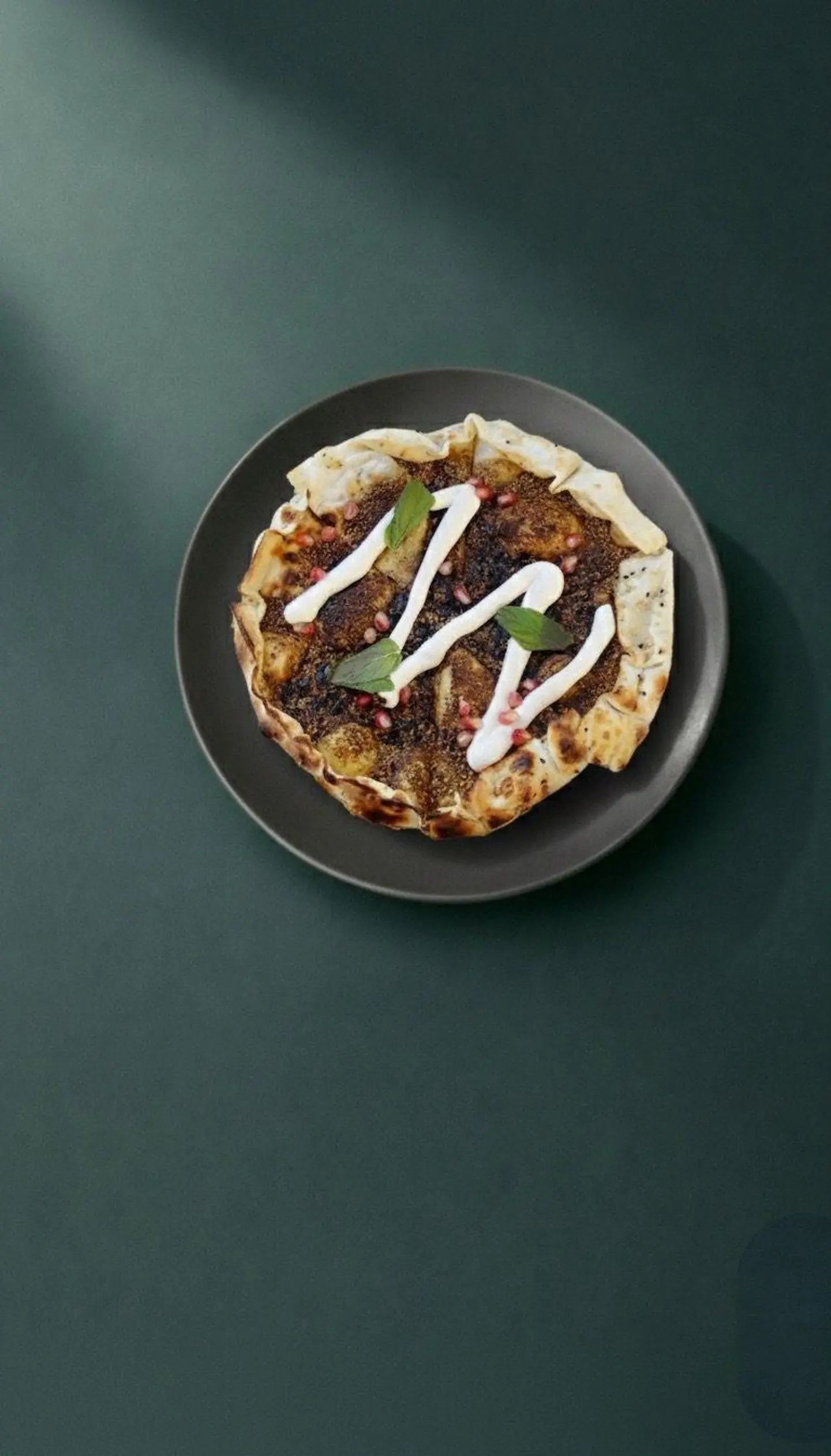 منقوشة لبنة زعتر