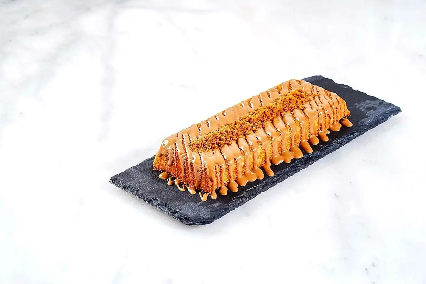 Kunafah Rectangle With Lotus