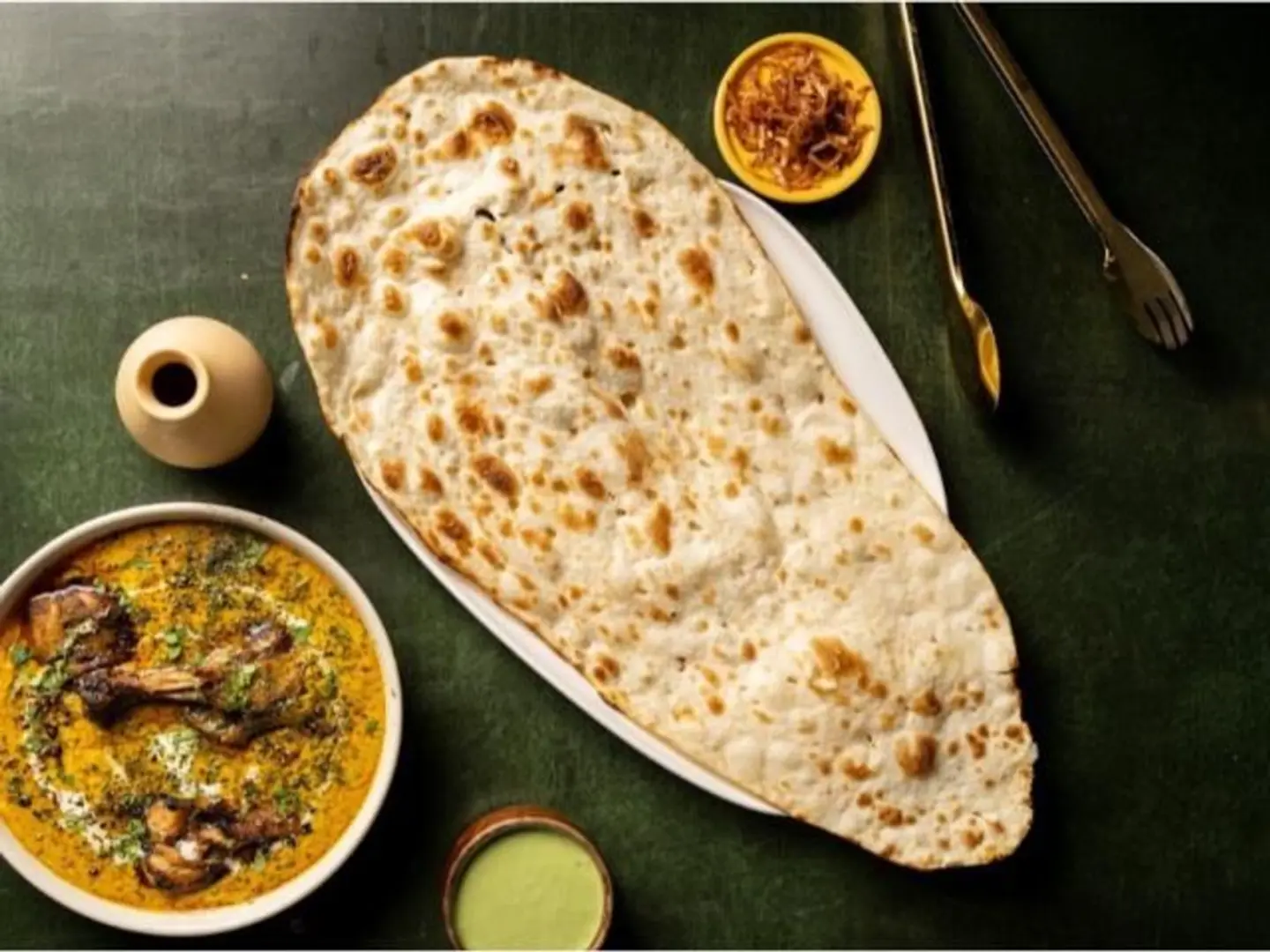 نان بالزبدة والثوم