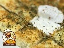 مطبق لبنة بالزعتر