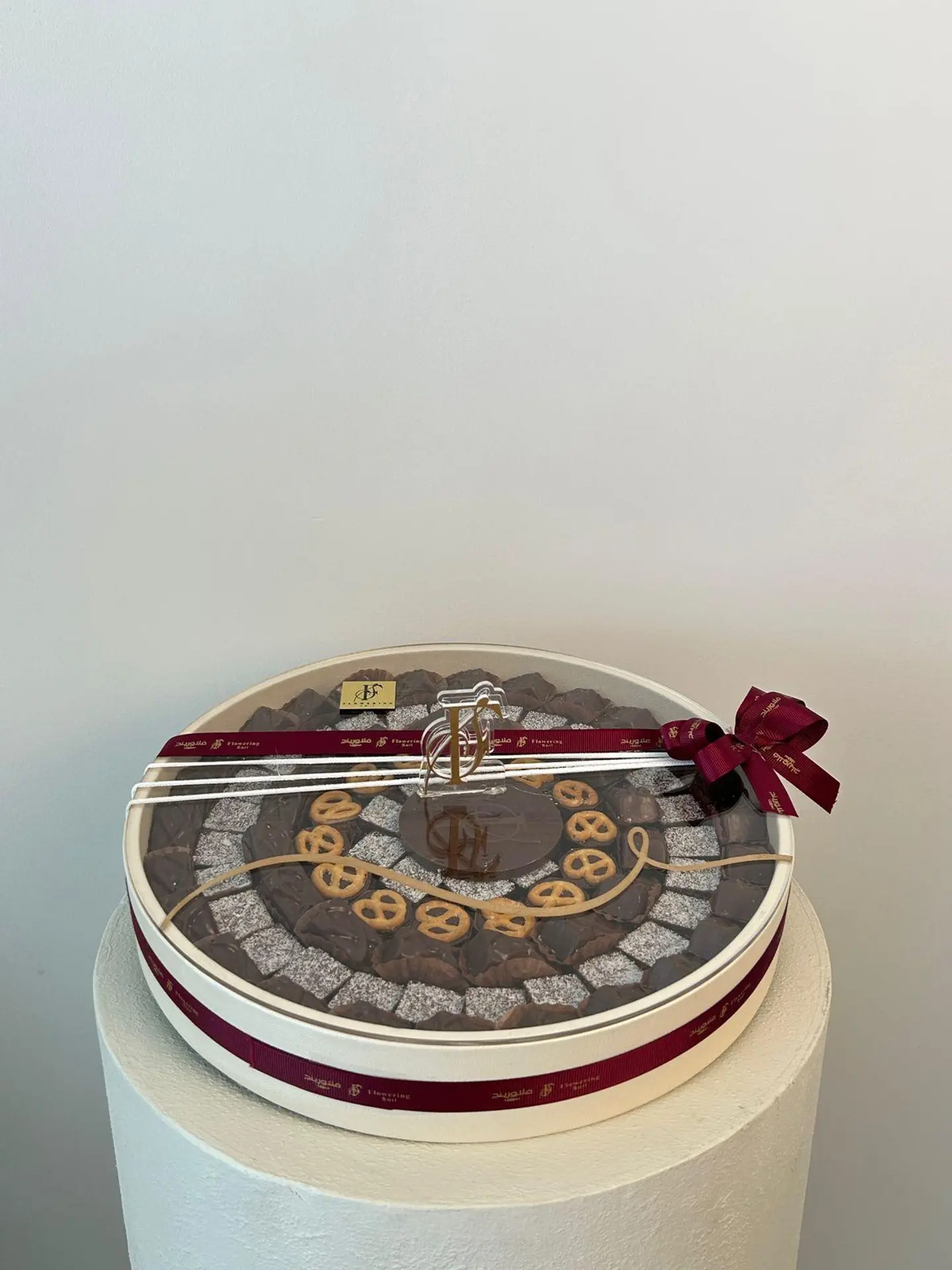 باقة الشوكولاتة الحمراء