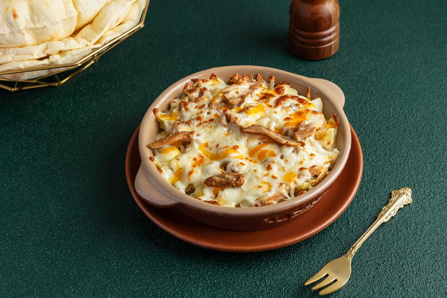 بطاطا بالجبنة و دجاج