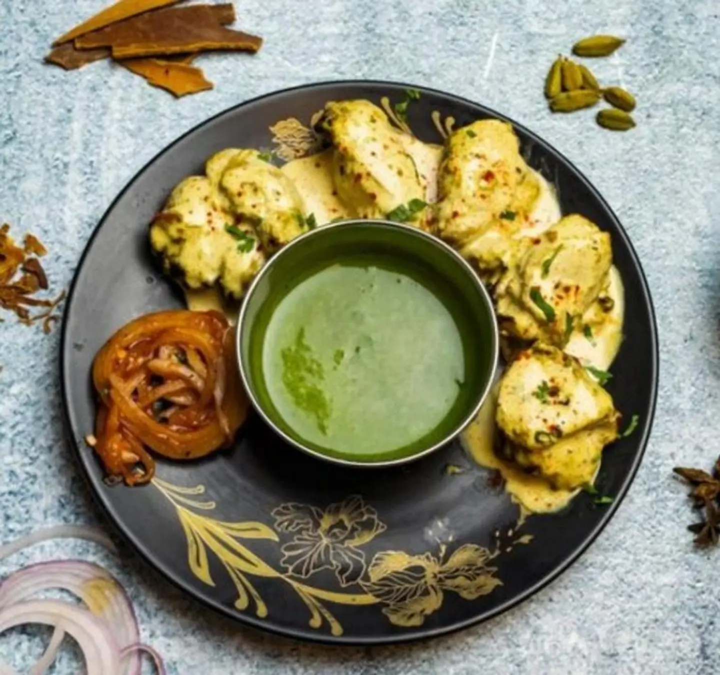 8 Pieces Chicken Reshmi Tikka