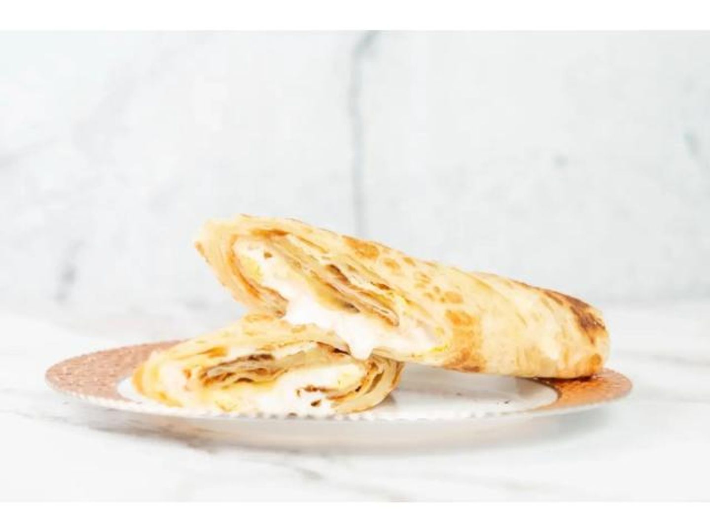 جباتي براتا قشطة بالعسل