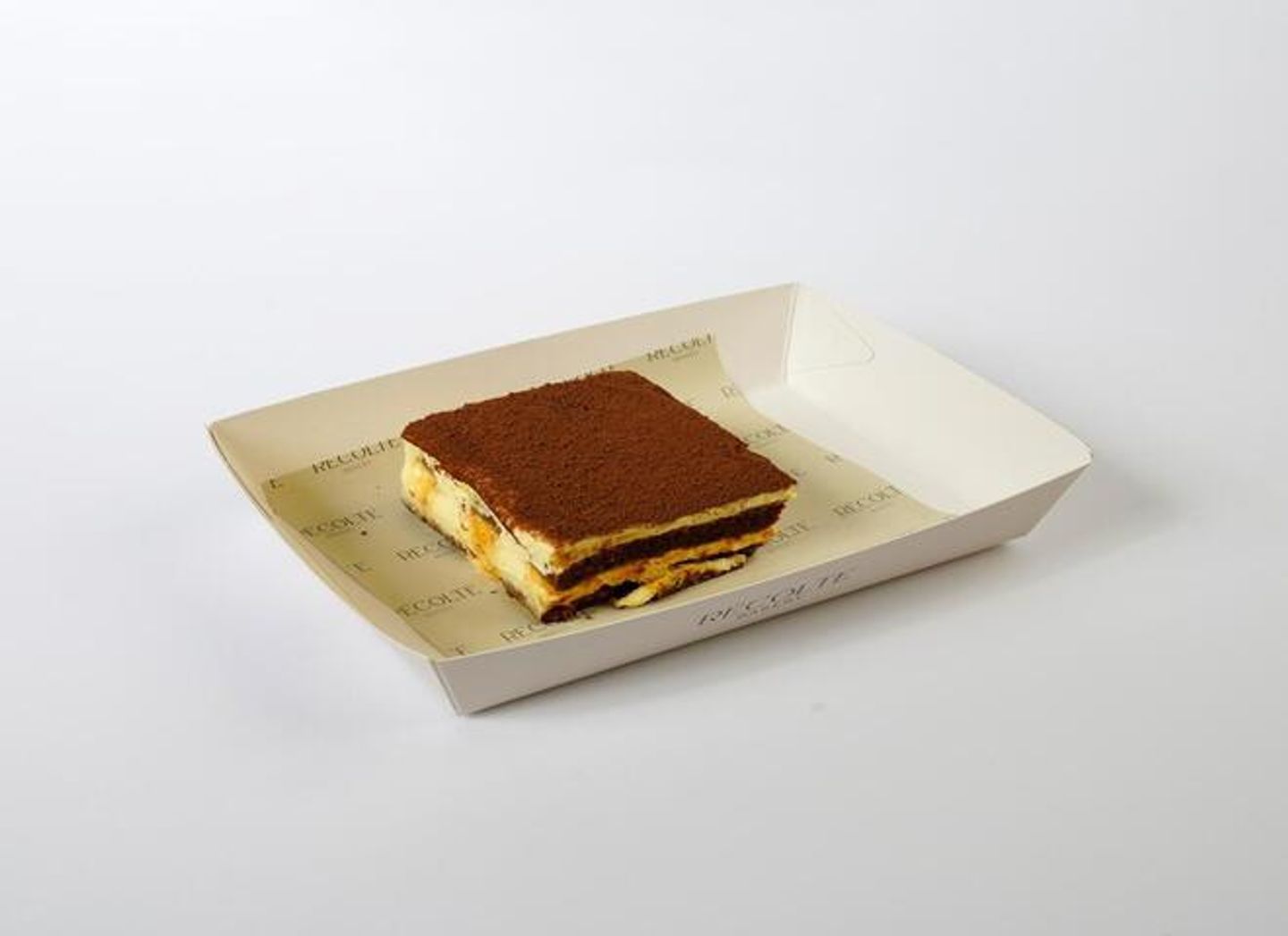 Tiramisu Cake