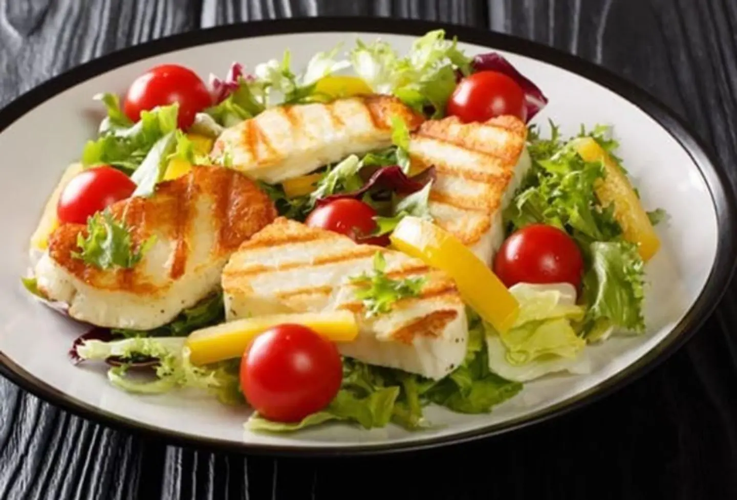 Halloumi Hamsa