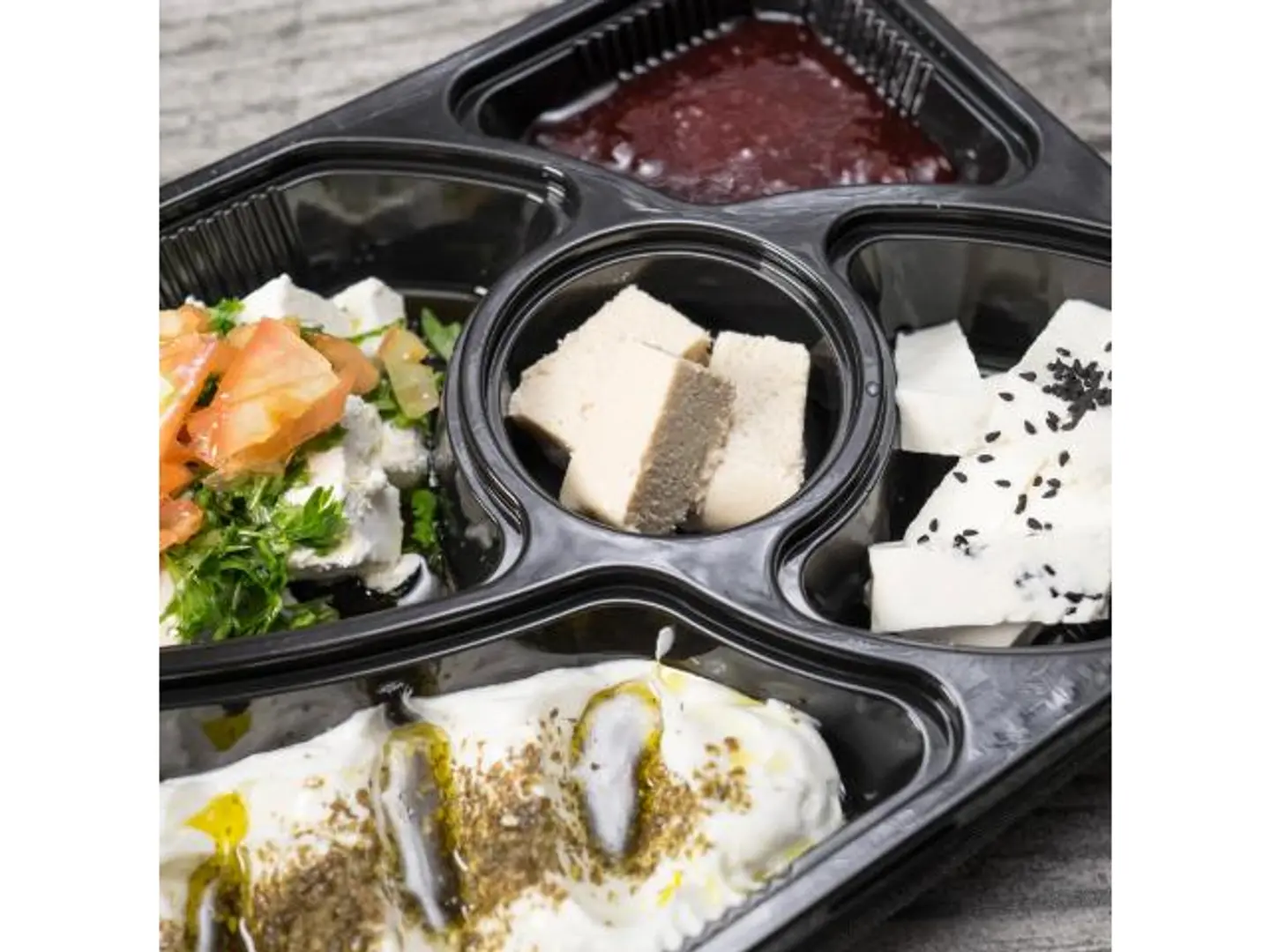 وجبة فطور بارد