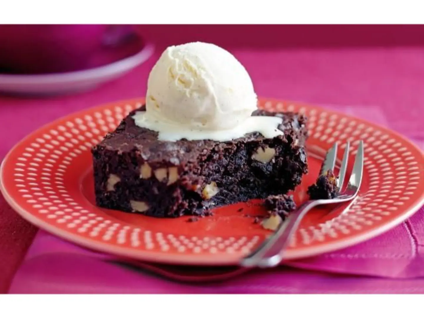 براوني مع آيس كريم