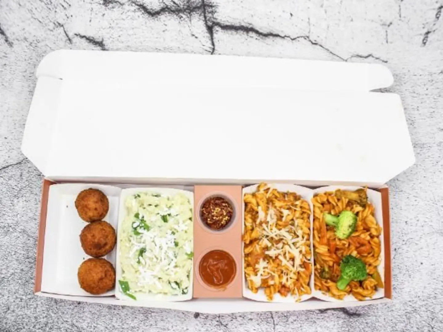 بوكس ورق عنب مع البطاطس