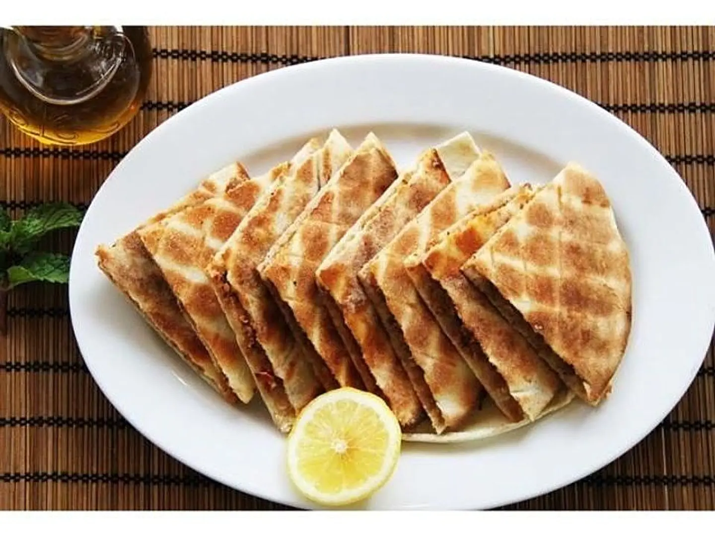 Meat And Cheese Arais